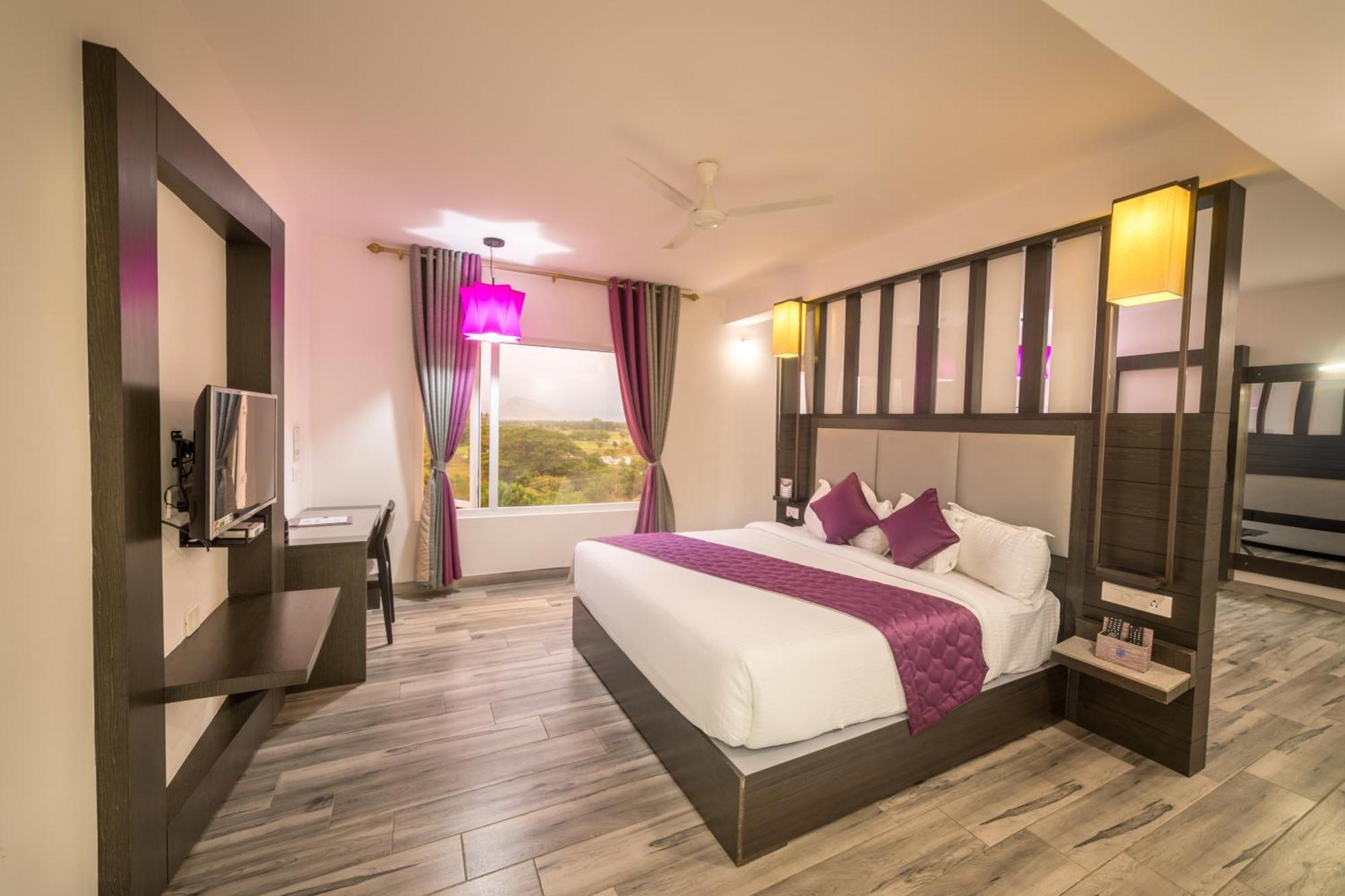 Hotel Visakka Palani Eksteriør bilde